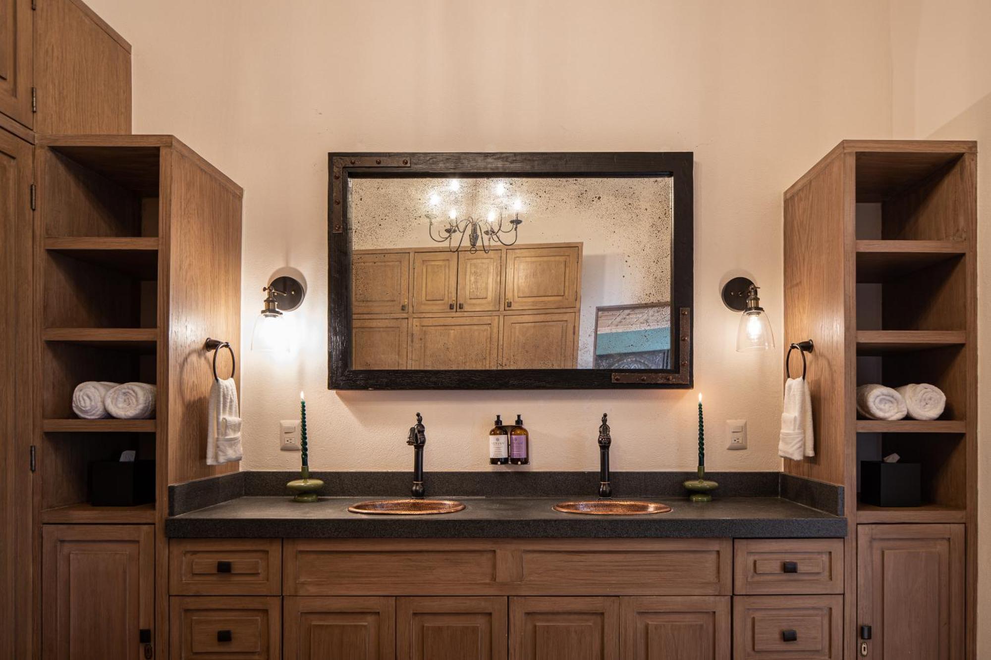 Private Jacuzzi & Pool, Elegant La Escondida 5Br Βίλα Σαν Μιγκέλ ντε Αγιέντε Εξωτερικό φωτογραφία